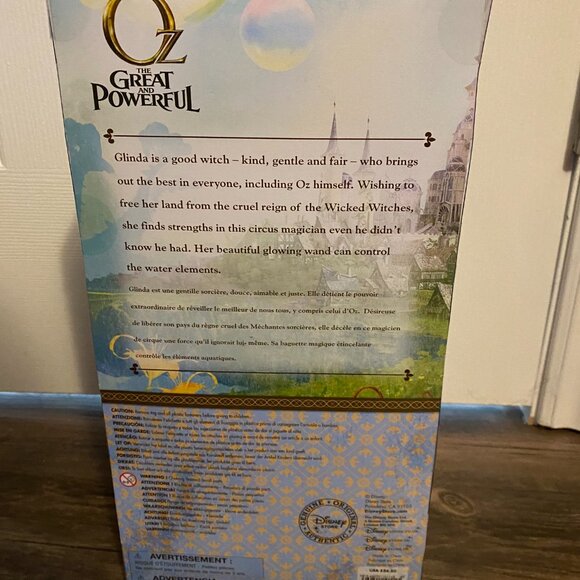 Disney Store Exclusive Oz The Great and Powerful Glinda The Good Witch Doll - Picture 4 of 6